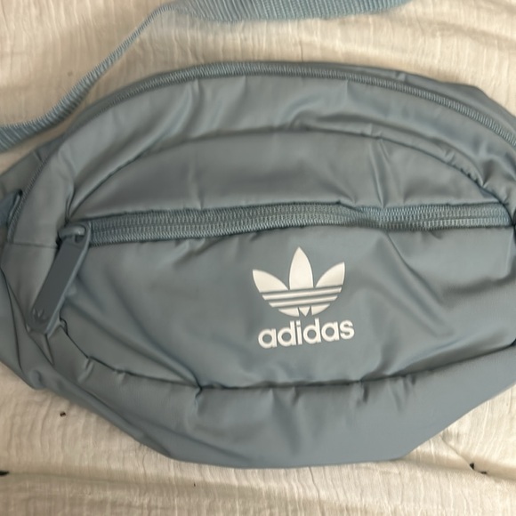 Adidas fanny pack - Picture 2 of 6